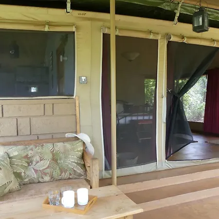 Ikweta Safari Camp Hotel Maua Exterior photo