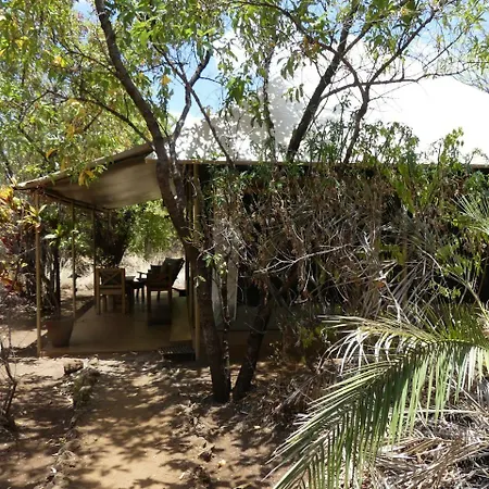 Ikweta Safari Camp Hotel Maua Exterior photo