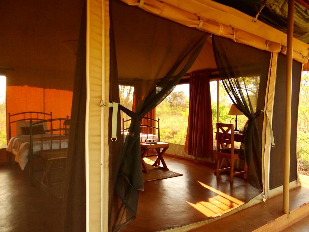 Ikweta Safari Camp Maua